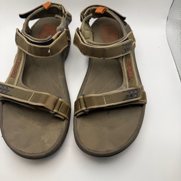 Teva Other - Teva Men’s Hudson Hiking Outdoor Gorpcore Sandal Bungee Cord Size 9 Casual tan